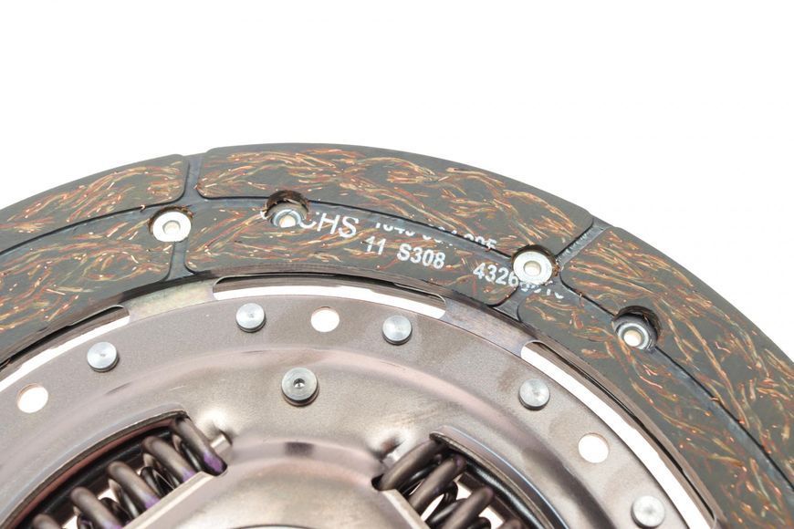 Комплект сцепления (220мм) VOLVO C30, S40 II, V50; FORD C-MAX, ECOSPORT, FIESTA, FIESTA IV, FIESTA VI, FOCUS C-MAX, FOCUS I, FOCUS II, FOCUS II/KOMBI, MONDEO IV 1.4-1.8LPG 08.95- 3000 951 024 фото