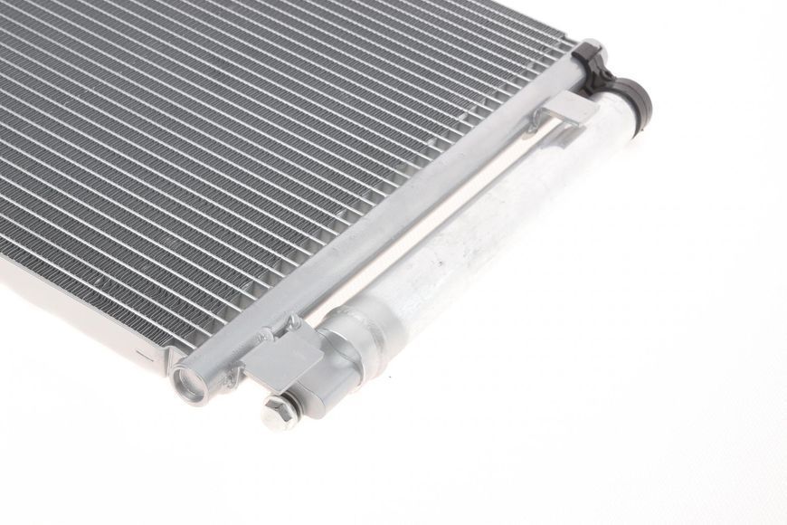 Радіатор кондиціонера BMW 1 (F20/F21)/3 (F30/F80) 11- B37/B38/B47/B48/B58/N13/N20/N26/N47/N55 06005434 фото