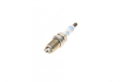 Свічка запалювання VW T4/VW Caddy III/ Renault Kangoo/Audi A6 87- (Plus Yttrium) 0 242 235 668 фото